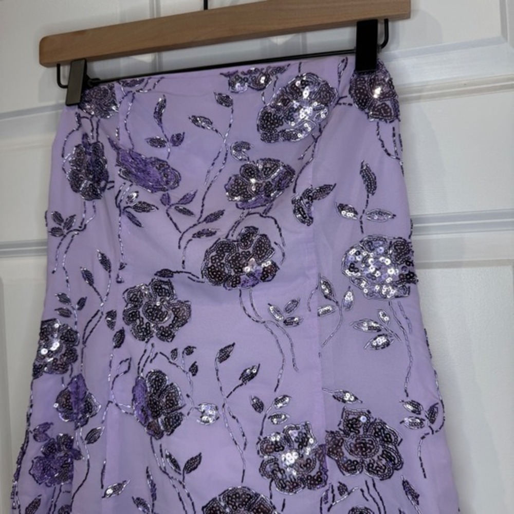 Altar'd State Lilac Floral Sequin Strapless Mini Dress Size‎ L - Picture 3 of 7